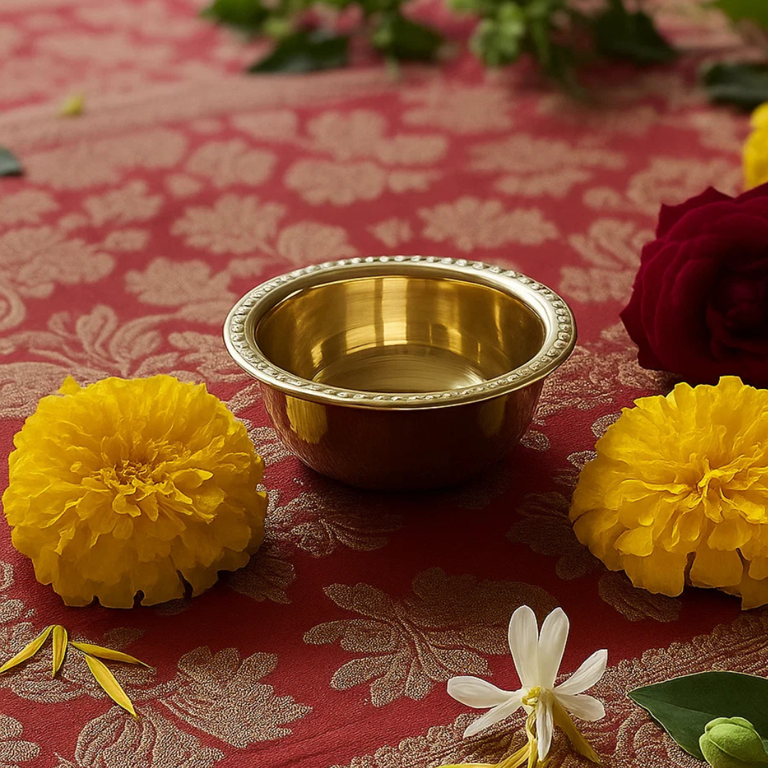 Premium Pital dinner set | 6 Pcs | 1 Thali, 2 Katori, 1 halwa pate, 1 spoon and 1 Glass